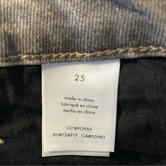 NWT WeWoreWhat High Rise Pleated Wide Leg Slouchy Pants in Stone Wash SZ… - Picture 2 of 10